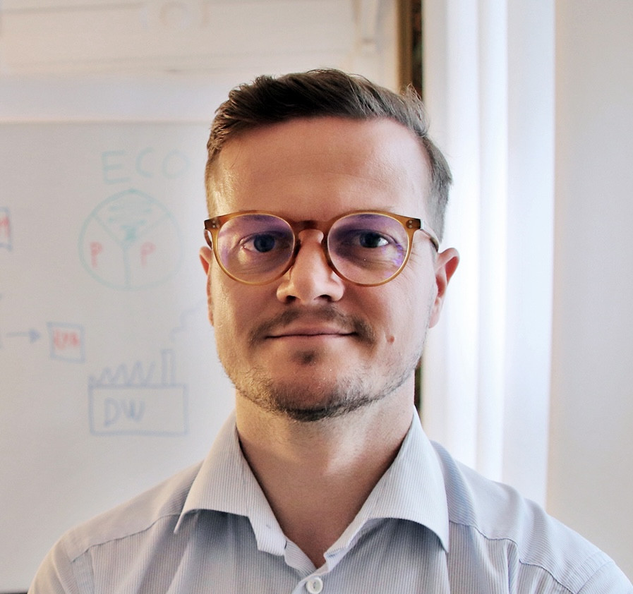 Mads Palle