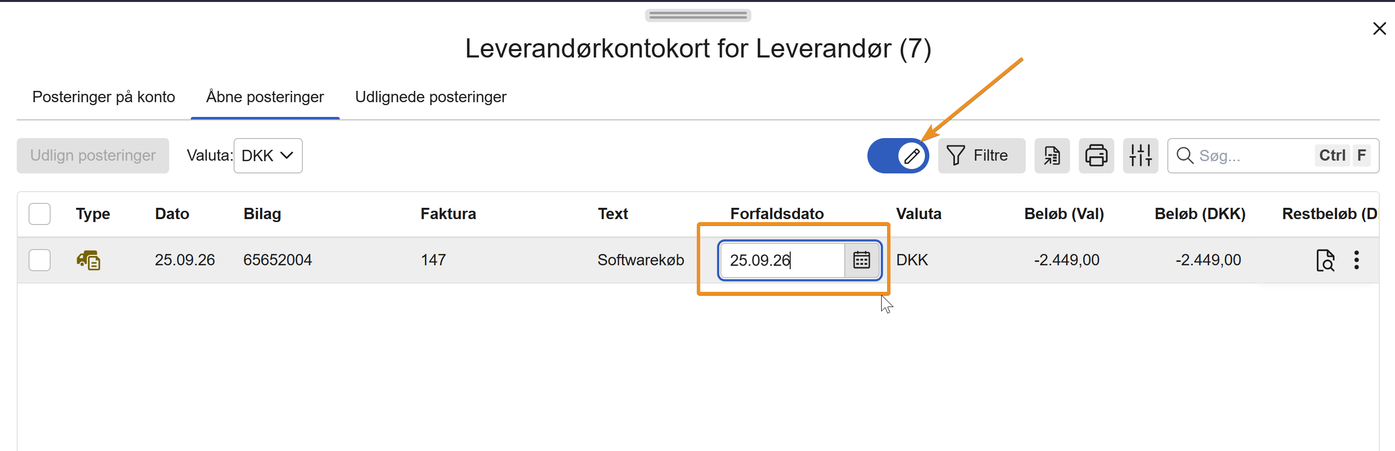 Viser hvordan du aktiverer redigeringsvinduet under åbne leverandørposteringer – bruges til at ændre forfaldsdatoen på en bogført købsfaktura.