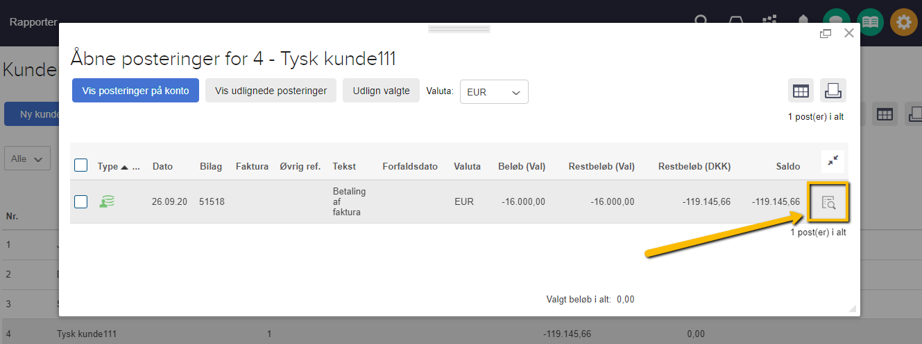 Viser 'Kopiér og vend'-ikonet i 'Åbne posteringer' – bruges til at tilbageføre en faktura.