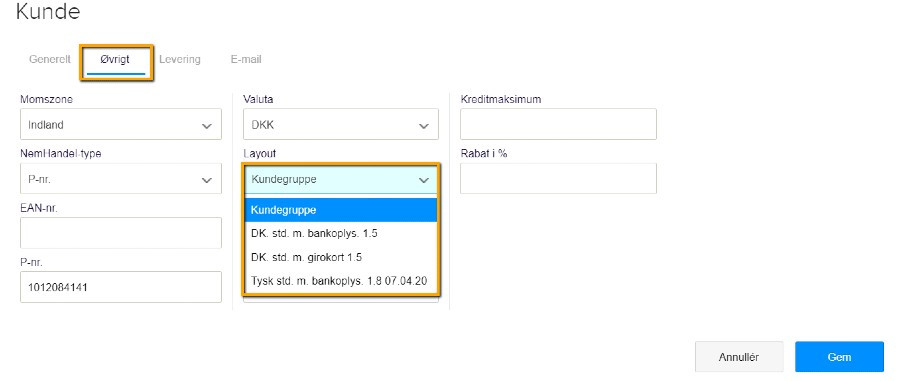Viser valg af layout fra dropdown-menuen i kundekortets fane 'Øvrigt' – bruges til at tildele kunden en bestemt skabelonsamling til fakturaer.