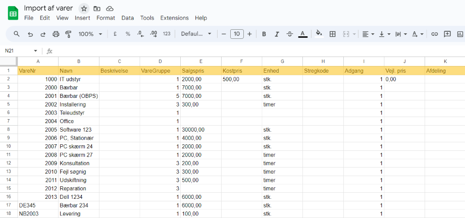 Viser en importfil med varedata i et regneark – bruges til at strukturere en fil korrekt til import i e-conomic.