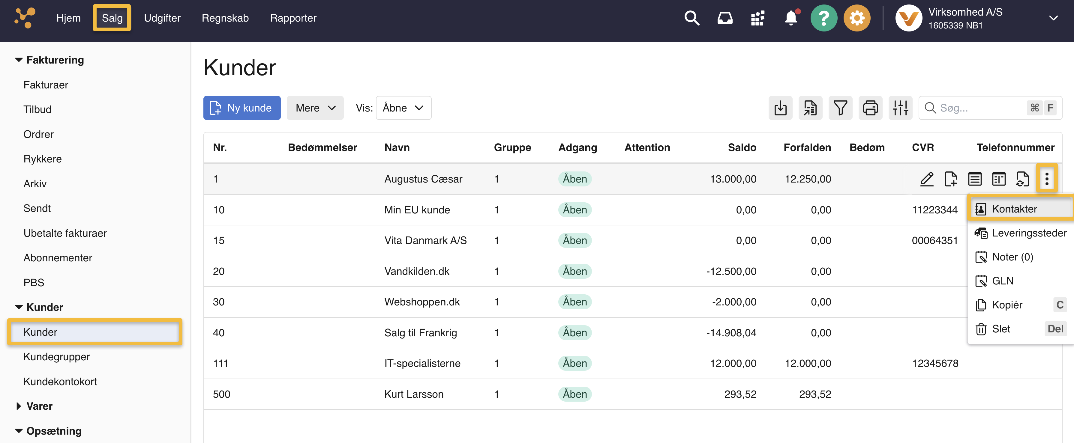 Viser menupunktet 'Kontakter' i kundekartoteket – bruges til at oprette en ny kontaktperson.
