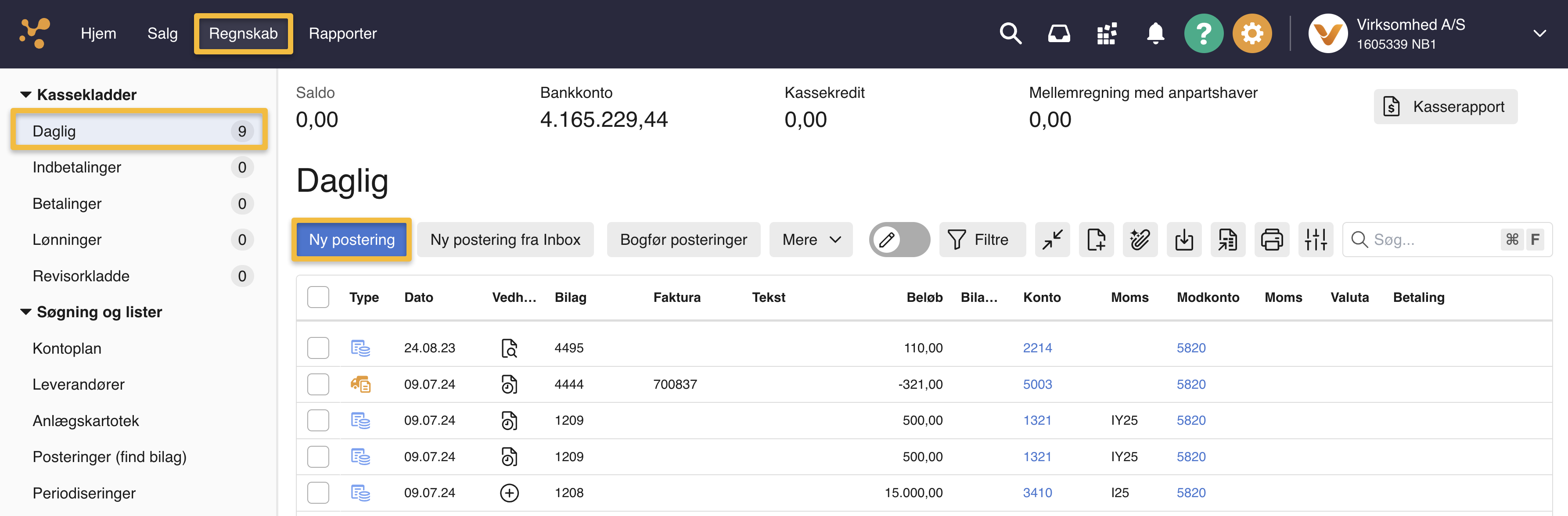 Viser knappen 'Ny postering' i en kassekladde – bruges til at oprette en postering for en manuel kundefaktura.