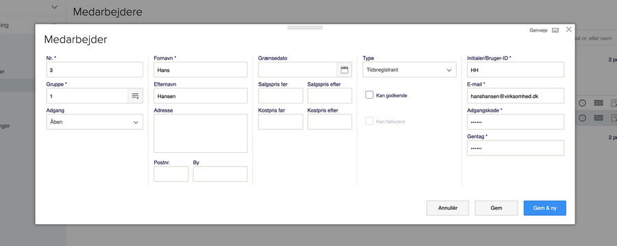 Viser dialogboksen til oprettelse af en ny medarbejder i Projekt-modulet – bruges til at indtaste medarbejderens oplysninger, priser og rettigheder.