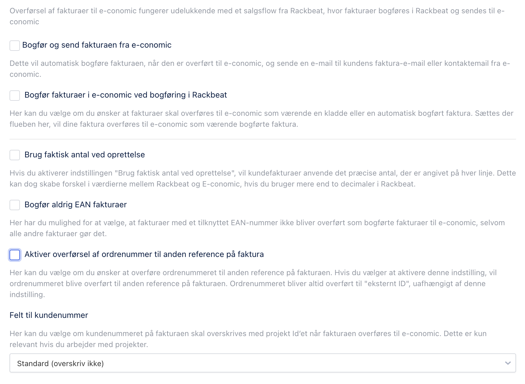 Viser indstillinger for overførsel af kundefakturaer i Rackbeat-integrationen – bruges til at styre hvordan fakturaer fra Rackbeat skal overføres til e-conomic.