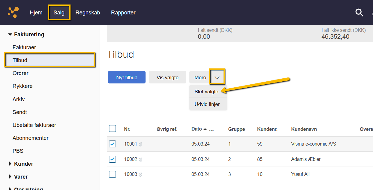 Viser valgmuligheden "Slet valgte" under knappen "Mere" i tilbudsoversigten – bruges til at slette flere markerede tilbud på én gang.