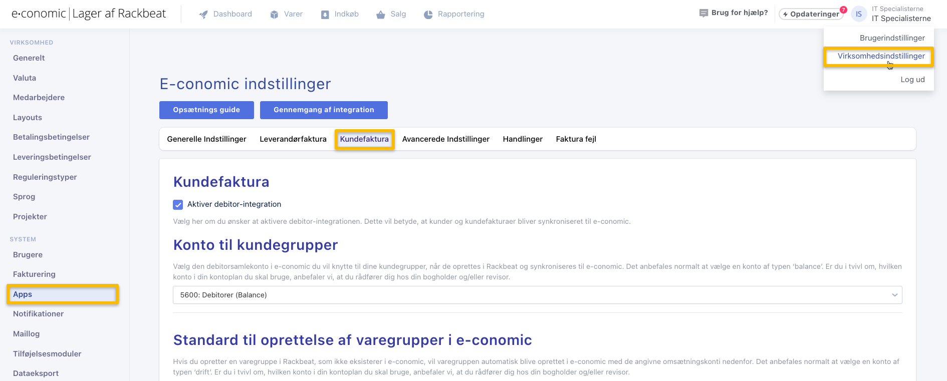Viser fanen 'Kundefaktura' i e-conomic-indstillingerne i Rackbeat – bruges til at aktivere synkronisering af kunder og fakturaer.