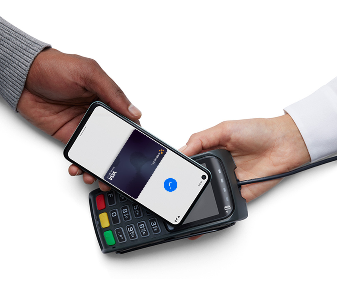 Et billede af to hænder, hvor den ene betaler med en smartphone, mens den anden holder en betalingsterminal frem
