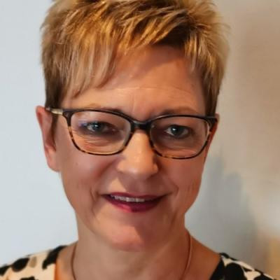 Et portrætbillede af en kvinde