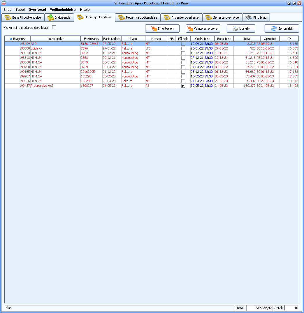 App screenshot: DocuBizz