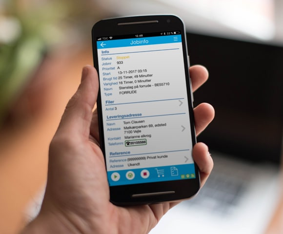 App screenshot: REEFTmobile